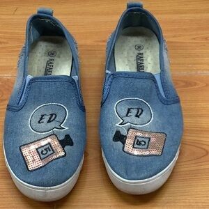 Rafaellos Ed 5 distressed denim slip on shoe size 36 (Preowned)